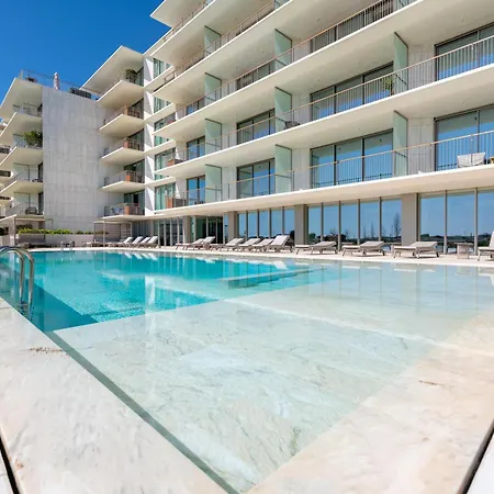 Apartment Cond Bayline Lux Beach&spa - Atum - By Bedzy