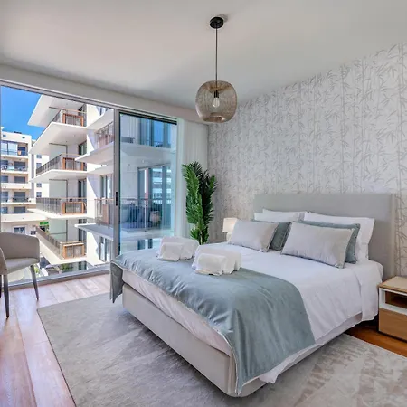 Cond Bayline Lux Beach&spa - Atum - By Bedzy Apartment