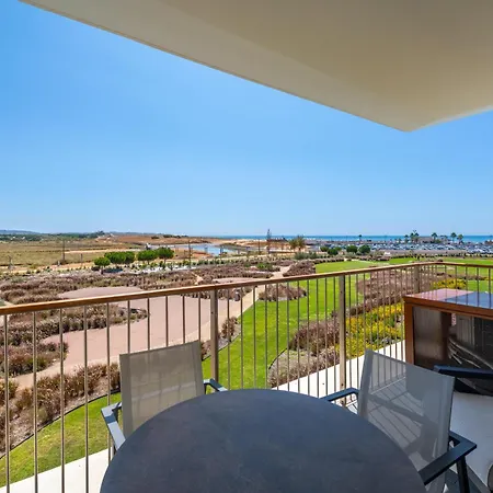 Cond Bayline Lux Beach&spa - Atum - By Bedzy * Armacao de Pera